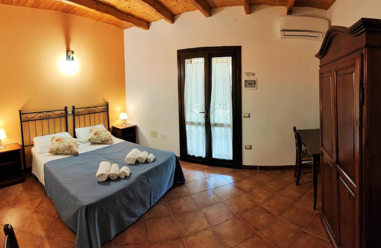 Agriturismo Le Chiuse Carlentini Eksteriør billede